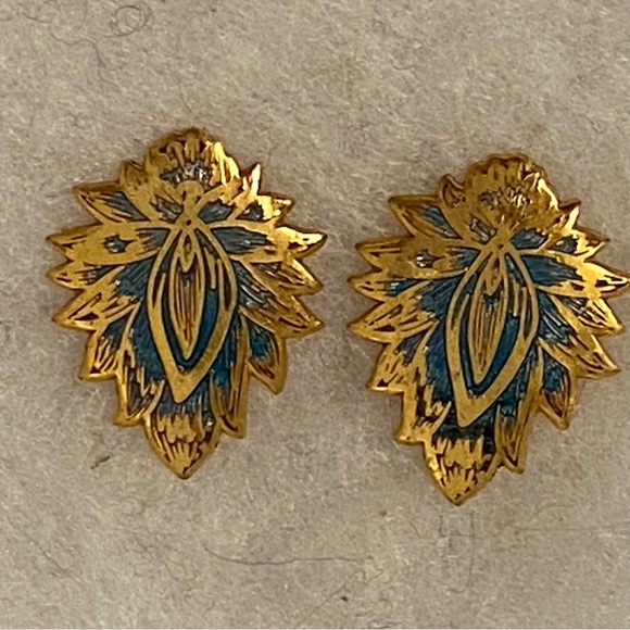 Vintage MMA Earrings Cloisonne Gold and Blue Enamel Lotus Flower pierced 1985 - Picture 1 of 9